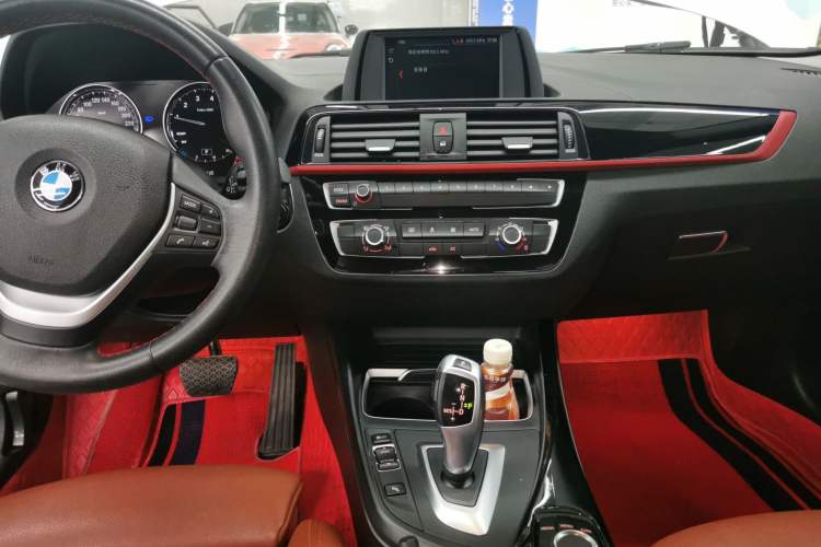 Used BMW 2 Series 2018 220i Sport Design Package