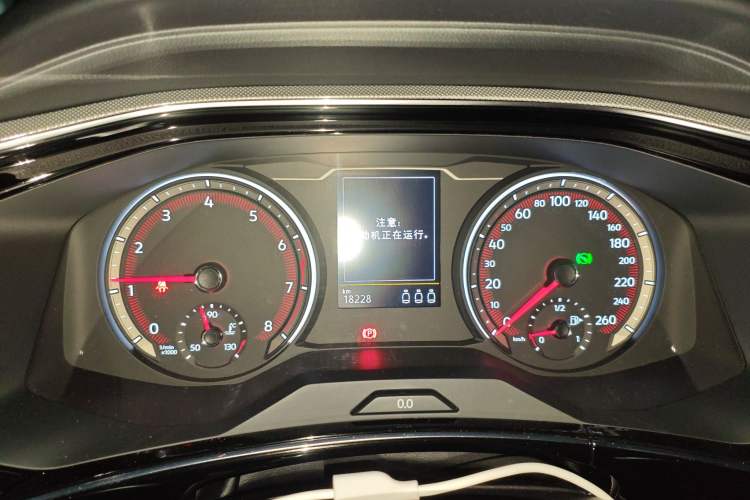 Used Volkswagen Tayron 2022 280TSI Two-Wheel Drive Luxury Smart Connectivity Version
