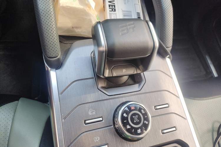 Used JETOUR Traveler 2023 2.0T All-Wheel-Drive CrossPRO