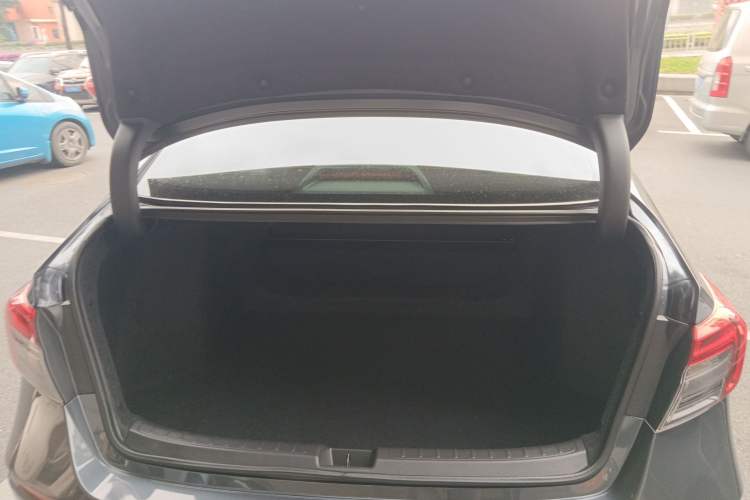 Used Honda Civic 2023 240TURBO CVT Dynamic Edition
