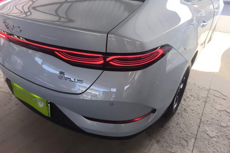 Used BYD Qin PLUS 2025 DM-i Smart Drive 55KM Leading Model