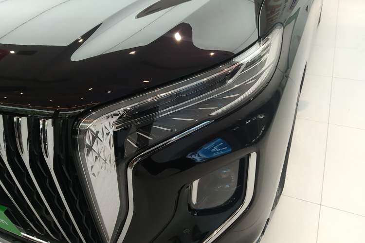 Used Hongqi HQ9 PHEV 2024 2.0T Four-Wheel Drive Business Edition Left Front Headlight