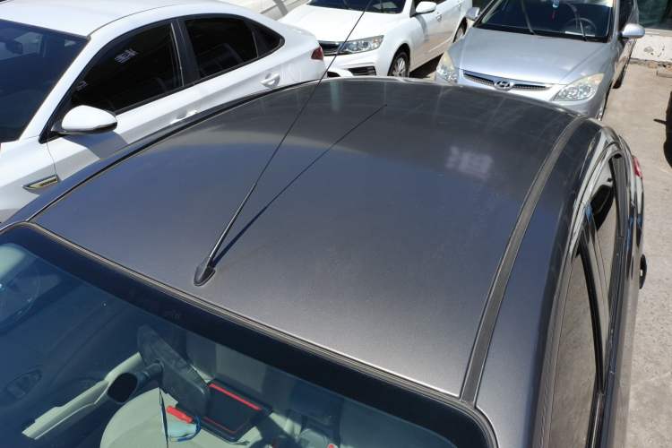 Used Nissan Sunny 2015 1.5XE Manual Comfort Edition Roof