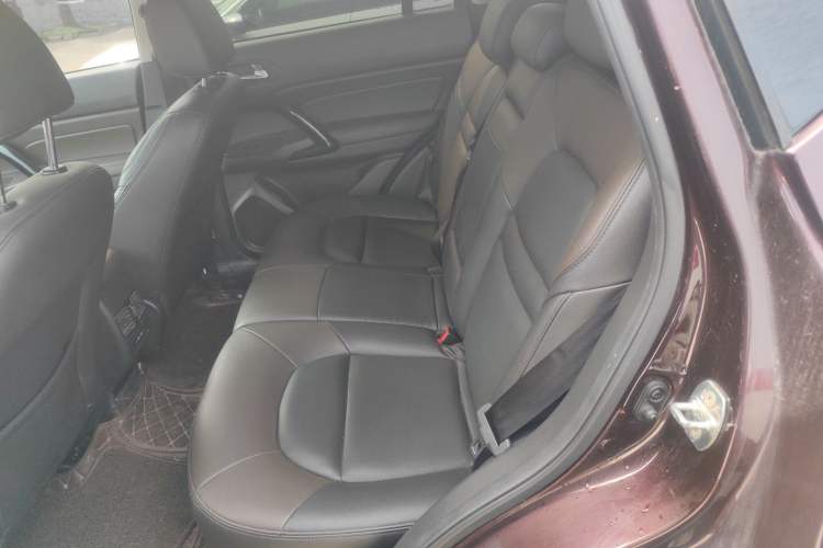 Used GAC Trumpchi GS4 2017 235T Manual Two-Wheel Drive Luxury Edition