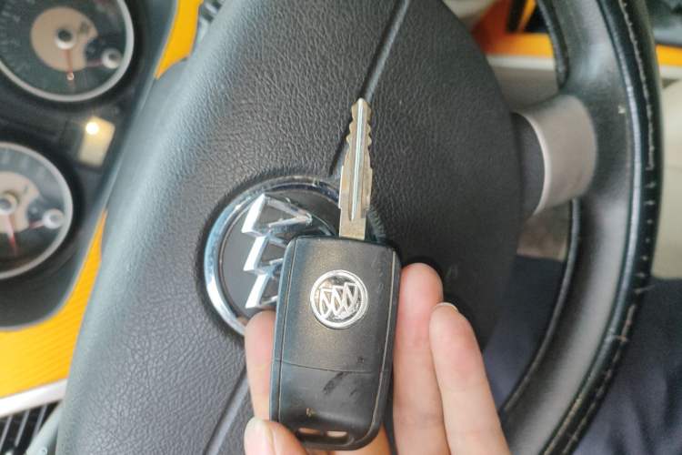 Used Buick Excelle 2015 1.5L Manual Classic Trim
