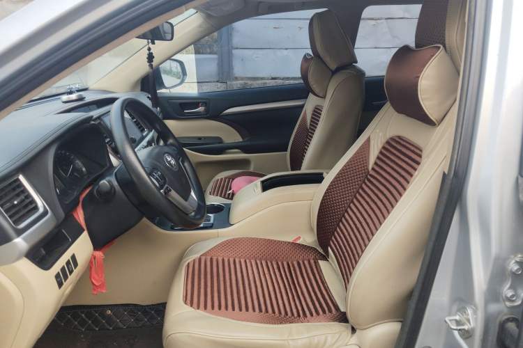 Used Toyota Highlander 2015 2.0T Four-Wheel Drive Elite Edition 7-Seater
