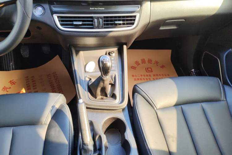 Used BYD Song MAX 2019 1.5T Manual Smart Connect Ruiyi Sunroof Model 7 Seats China VI Standard
