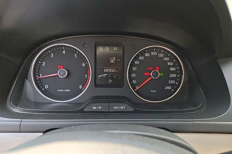 Used Volkswagen Lavida 2013 Restyled Classic 1.6L Automatic Comfort Edition
