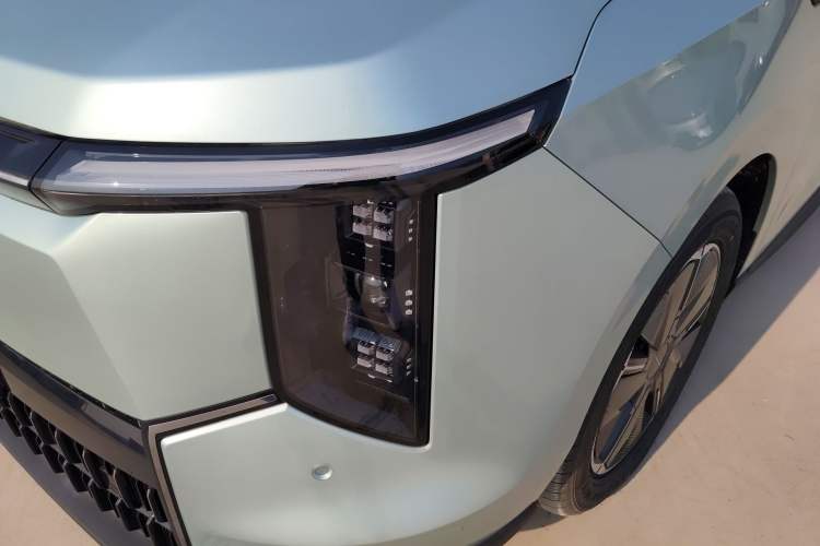 Used SAIC MAXUS Dajia 7 2024 Revised Version Super Hybrid Long-Range Edition Enjoyment Version
