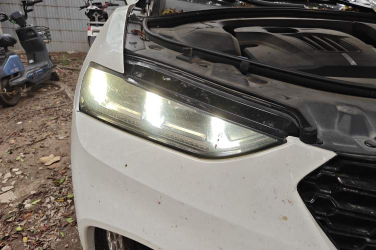 Used Wey VV7 2017 2.0T Flagship Model
