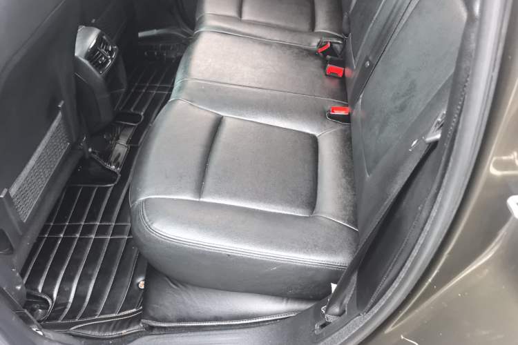 Used Peugeot 3008 2015 2.0L Manual Classic Edition Left Rear Seat