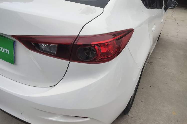 Used Mazda 3 Axela 2016 Sedan 1.5L Automatic Comfort Model Right Rear Taillight