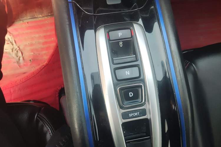 Used Everus VE-1 2020 Travel Edition
