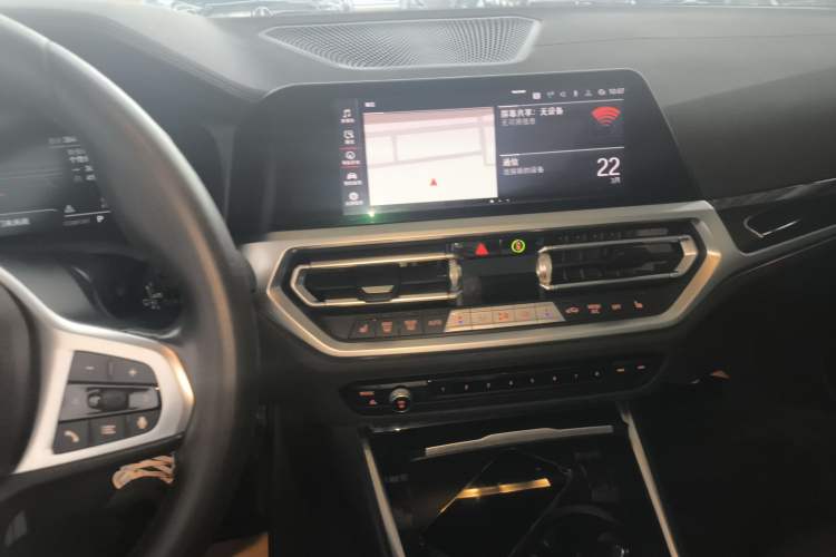 Used BMW 3 Series 2021 Restyled 325Li M Sport Package
