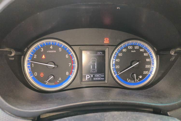 Used Suzuki S-Cross 2014 1.6L CVT Two-Wheel Drive Elite Version
