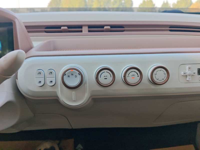 Used Bestune Pony 2026 222km Colorful Horse — 12