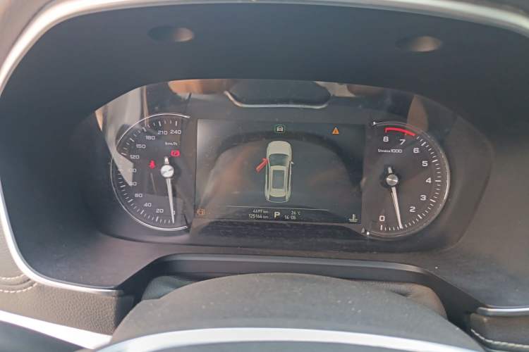 Used Roewe RX5 2018 30T Two-Wheel Drive Automatic Internet Smart Edition Instrument Cluster