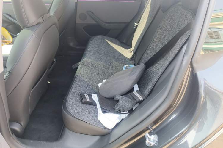 Used Tesla Model 3 2025 Rear-Wheel-Drive Version
