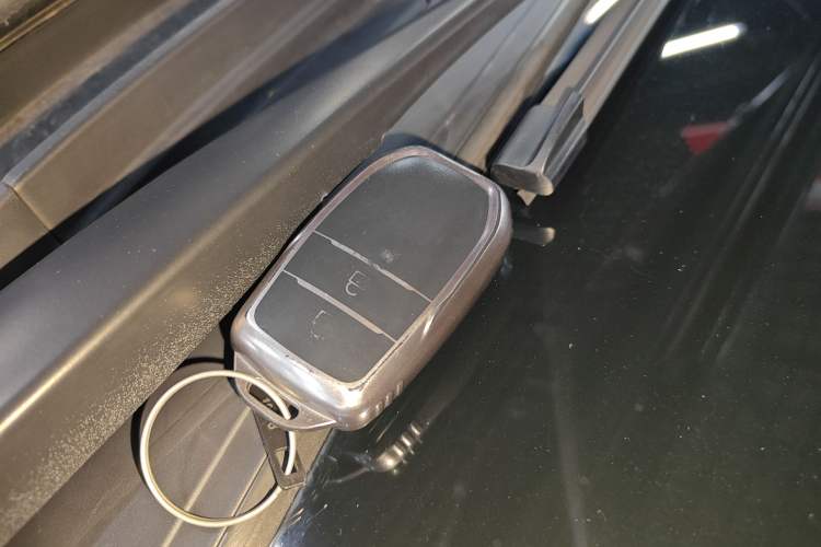 Used Toyota bZ3 2023 616 km Long-Range Premium
