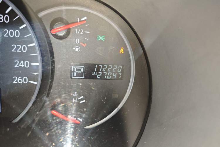 Used Nissan Quest 2015 3.5L SL
