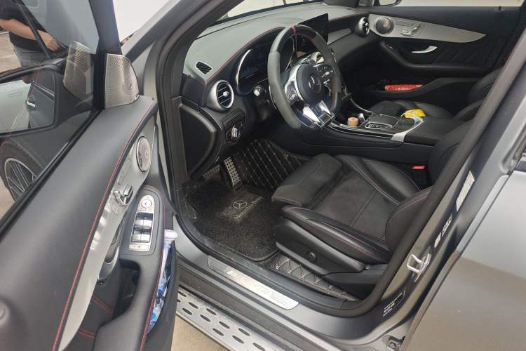 Used Mercedes-Benz GLC AMG 2022 AMG GLC 43 4MATIC Driver Seat