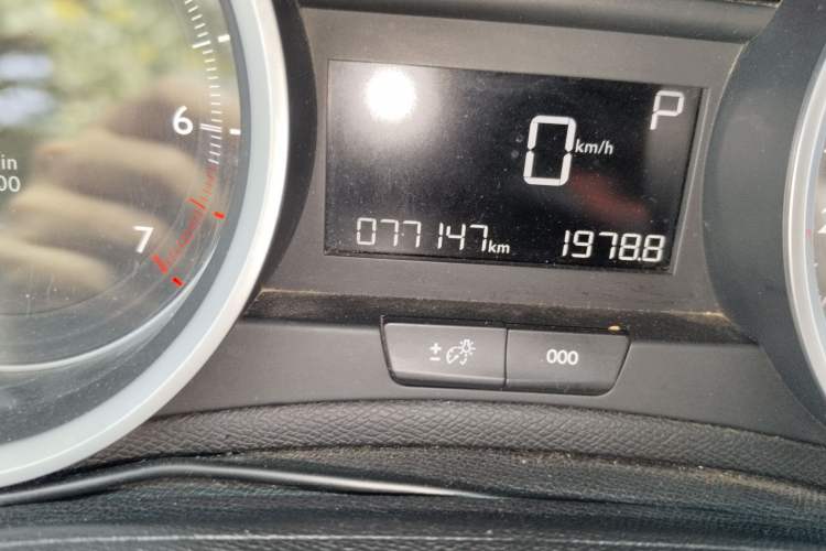 Used Peugeot 408 2014 1.8L Automatic Luxury Edition