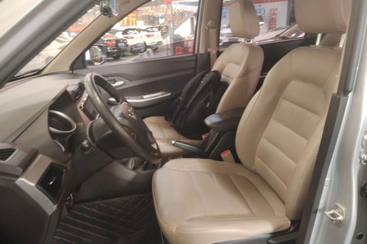 Used Wuling Hongguang 2018 1.5L S Comfort Model L2B