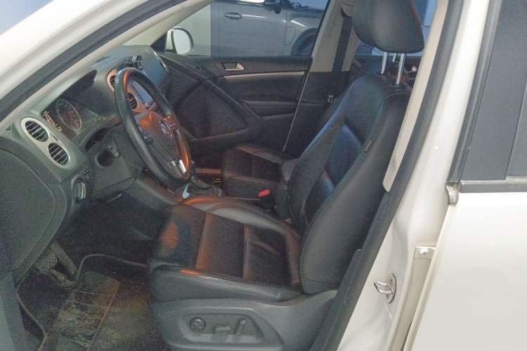 Used Volkswagen Tiguan L 2013 1.8 TSI Automatic Two-Wheel Drive Comfort Edition