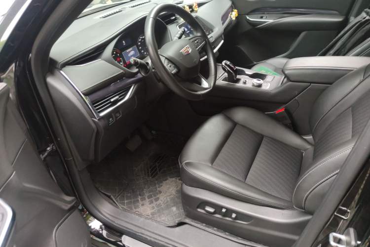 Used Cadillac XT4 2022 28T Two-Wheel Drive Fashion Edition