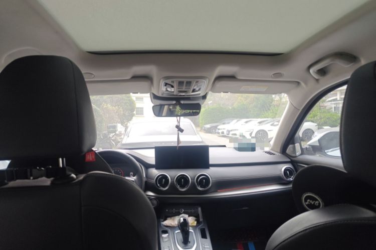 Used Wey VV6 2021 2.0T Two-Wheel Drive Smart Plus Headliner