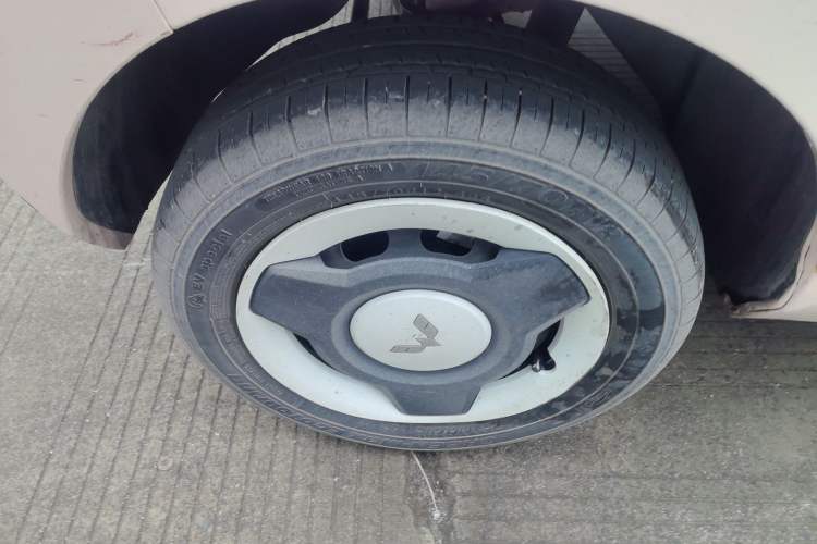 Used Wuling Hongguang MINIEV 2022 Macaron Fashion Model Lithium Iron Phosphate