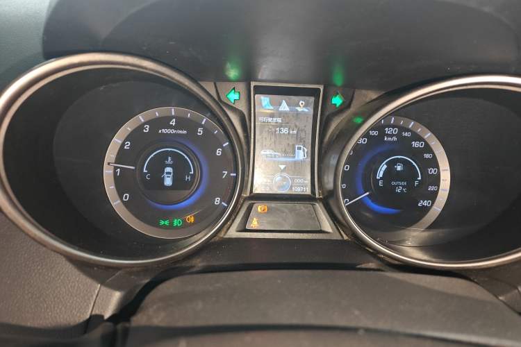 Used CHANGAN CS75 2014 2.0L Manual Luxury Version China V Standard
