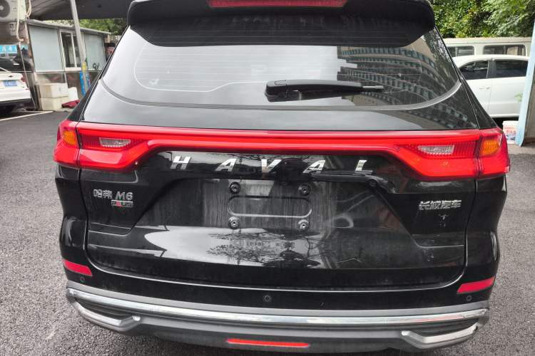 Used Haval M6 2021 PLUS 1.5T Manual Luxury Smart Connectivity Model