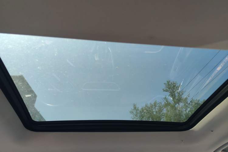 Used SAIC MAXUS G50 2020 1.5T Automatic Luxury Edition Headliner