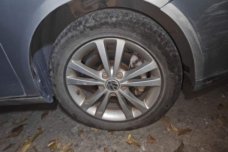 Used Volkswagen Sagitar 2011 1.4 TSI Automatic Luxury Edition
