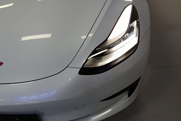 Used Tesla Model 3 2019 Standard Range Rear-Drive Upgraded Version
