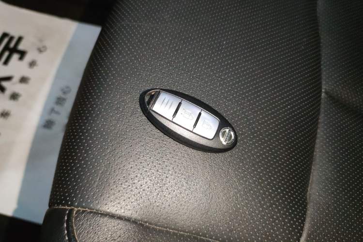 Used Nissan X-Trail 2019 2.0L CVT Smart Connect Comfort Edition 2WD
