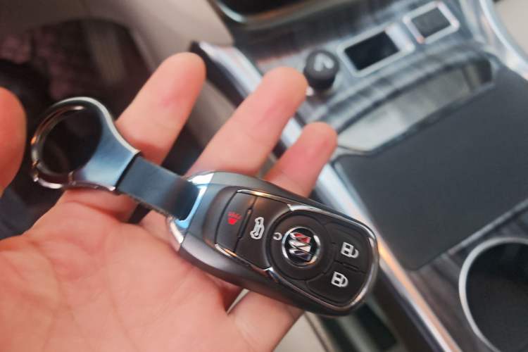 Used Buick GL8 2022 Land Business Class 652T Luxury Model
