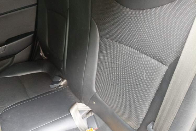 Used Kia K2 2011 Sedan 1.6L Automatic Transmission Premium
