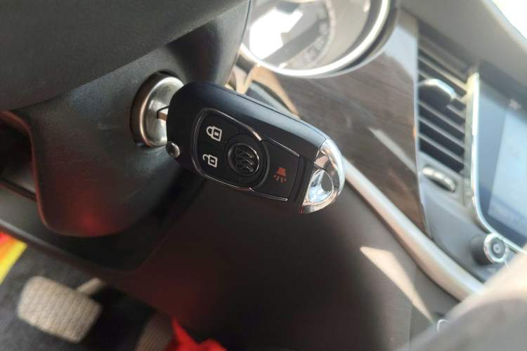 Used Buick Verano 2017 Sedan 20T Dual-Clutch Leading Model
