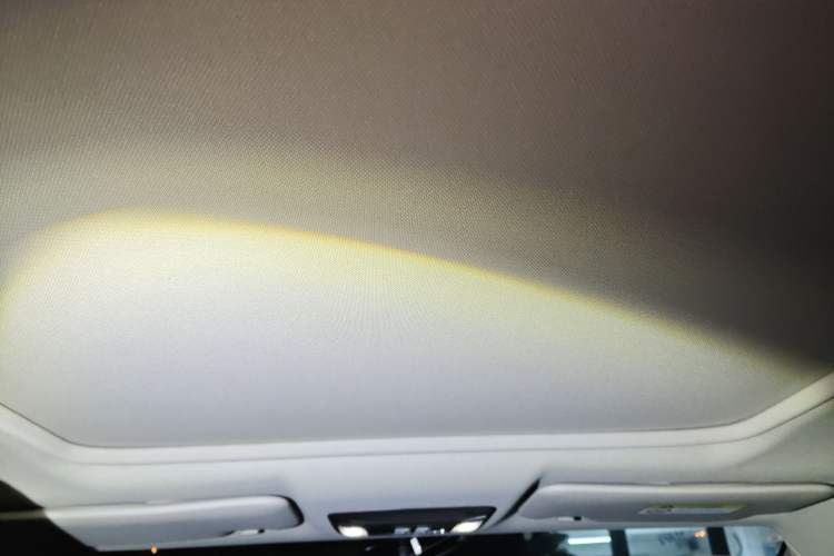 Used Honda Vezel 2019 1.5L CVT Pioneer Edition China V