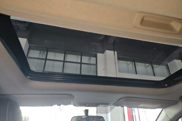 Used Honda Envix 2019 180TURBO CVT Enjoyment Edition China VI Headliner