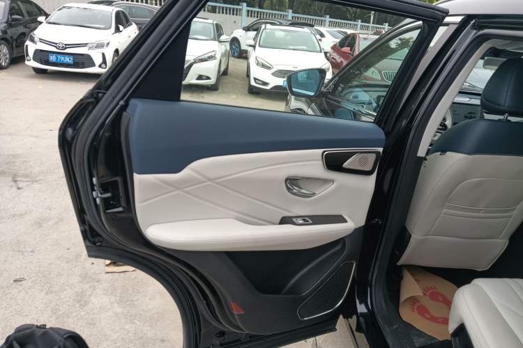 Used JETOUR Shanhai L7 2024 1.5T 120km ULTRA 7-Seater