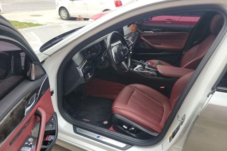 Used BMW 5 Series New Energy 2021 535Le Pioneer Edition M Sport Package
