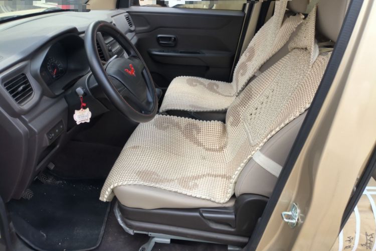 Used Wuling Hongguang V 2021 1.5L Jingqu Version LAR
