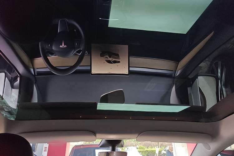 Used Tesla Model Y 2022 Rear-Wheel-Drive Version