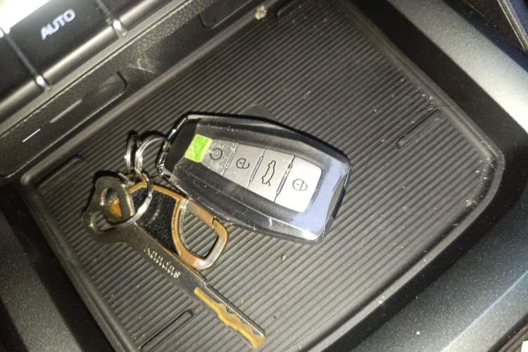 Used Geely Auto Haoyue L 2024 2.0T DCT Flagship Version