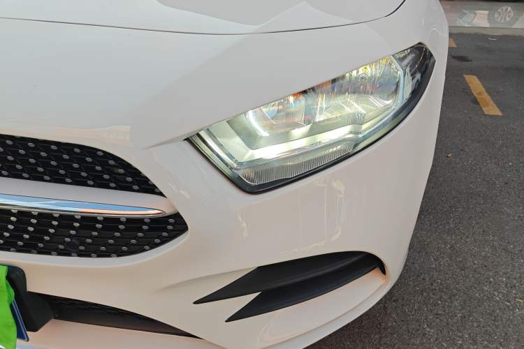 Used Mercedes-Benz A-Class 2020 Facelift A 180 L Sport Sedan Special Configuration