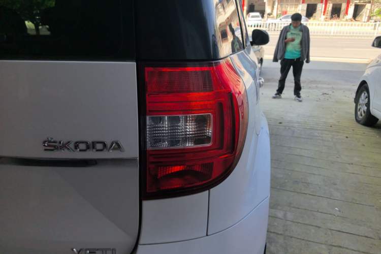 Used Skoda Yeti 2016 1.4TSI DSG Advanced Edition