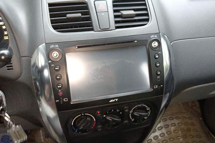 Used Suzuki SX4 2011 Revised 1.6L Automatic Dynamic Version